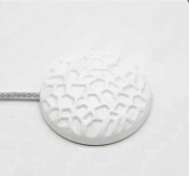 Магнит на тросе Сота №77 (белый матовый), 1 шт 